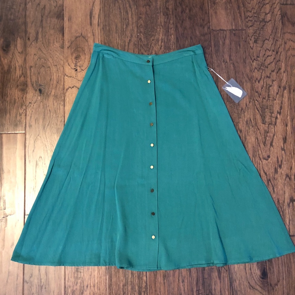 Green skirt